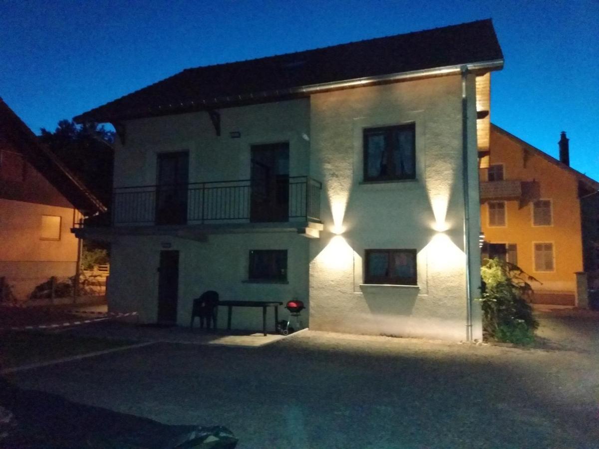 Gite Les Eglantines Rez-De-Jardin Gérardmer Екстериор снимка
